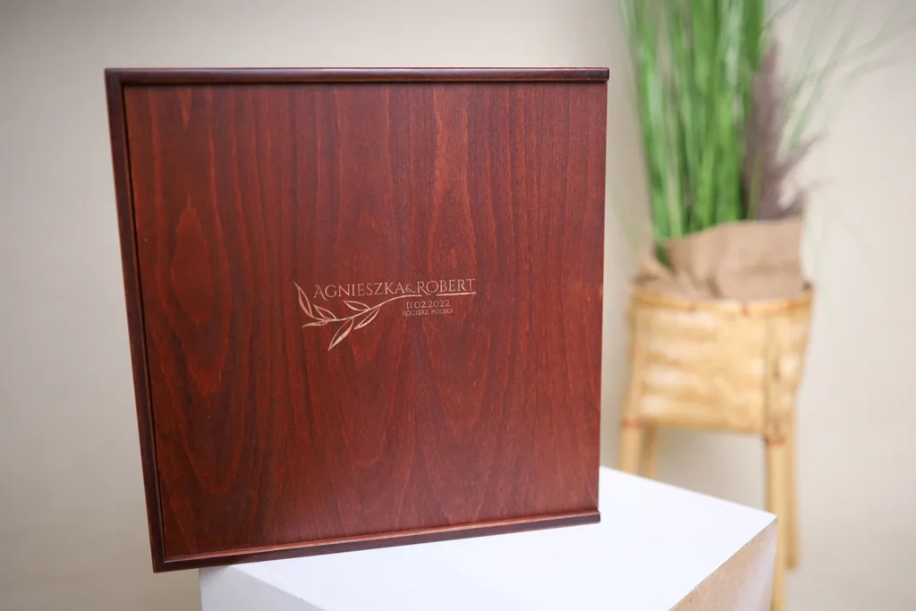 Wooden cover photo album image